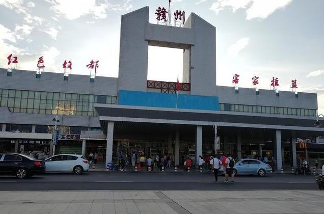 邯鄲到贛州物流公司專(zhuān)線(xiàn)省錢(qián)更省心準(zhǔn)時(shí)送達(dá)時(shí)+效+保+證